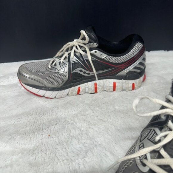 Saucony Redeemer Men's Size 10 - Picture 4 of 12